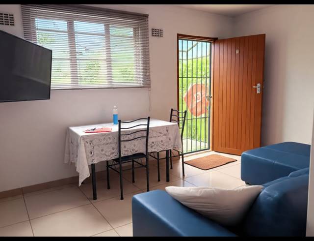 2 BEDROOM HOUSE FOR SALE IN SHALLCROSS